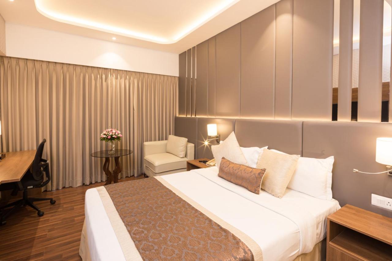 Goldfinch Hotel Мумбаї Екстер'єр фото