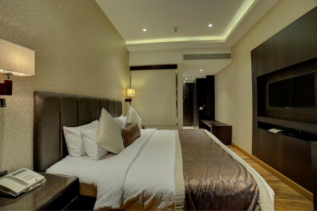 Goldfinch Hotel Мумбаї Екстер'єр фото
